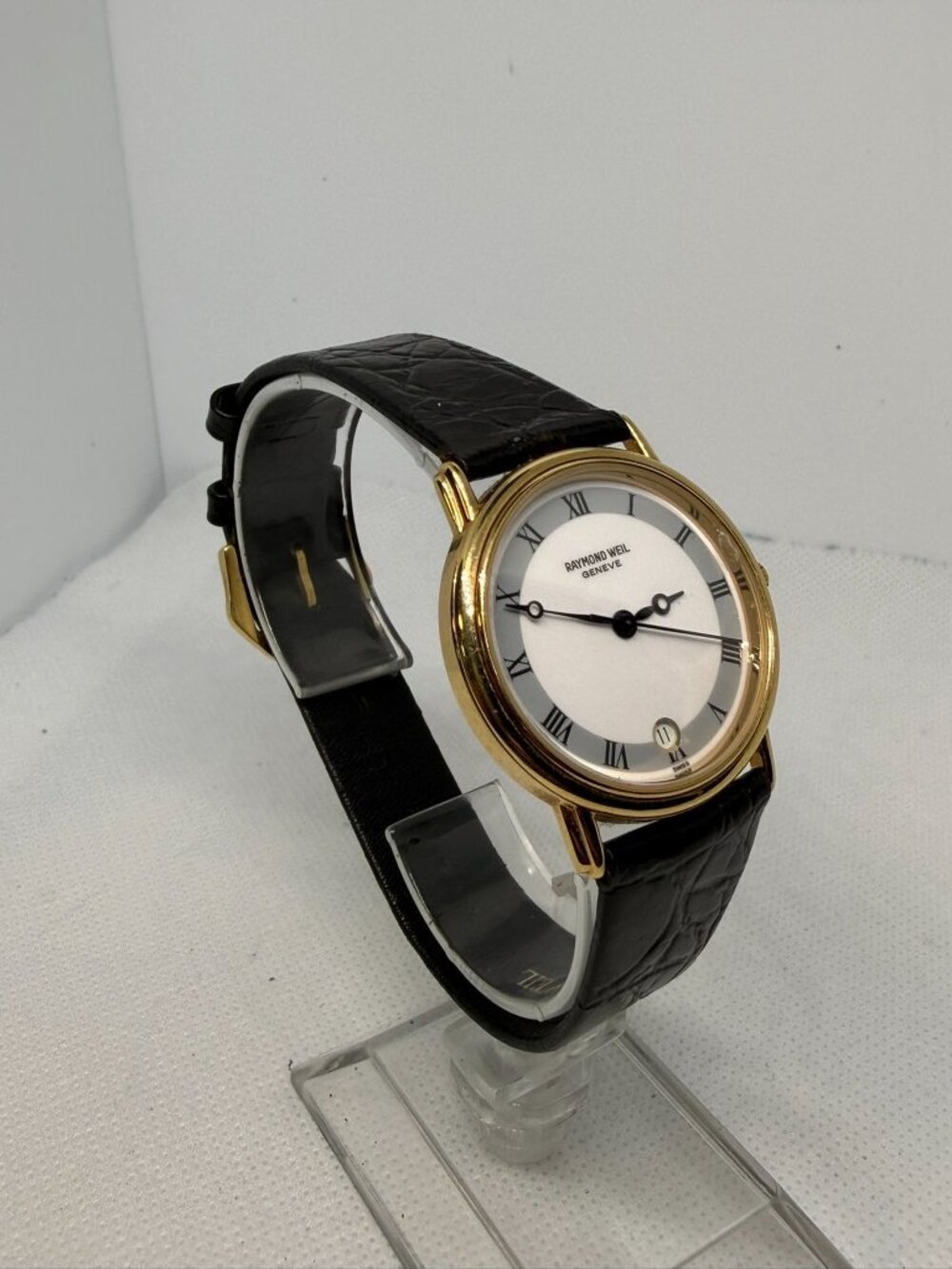 Raymond Weil Geneve 5532 32MM Gold Plate White Dial Roman Swiss Quartz Watch - Picture 9 of 14